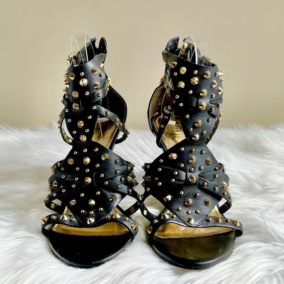Guess Black Strappy Gold Studded Heels Amazing Condition - Picture 4 of 6